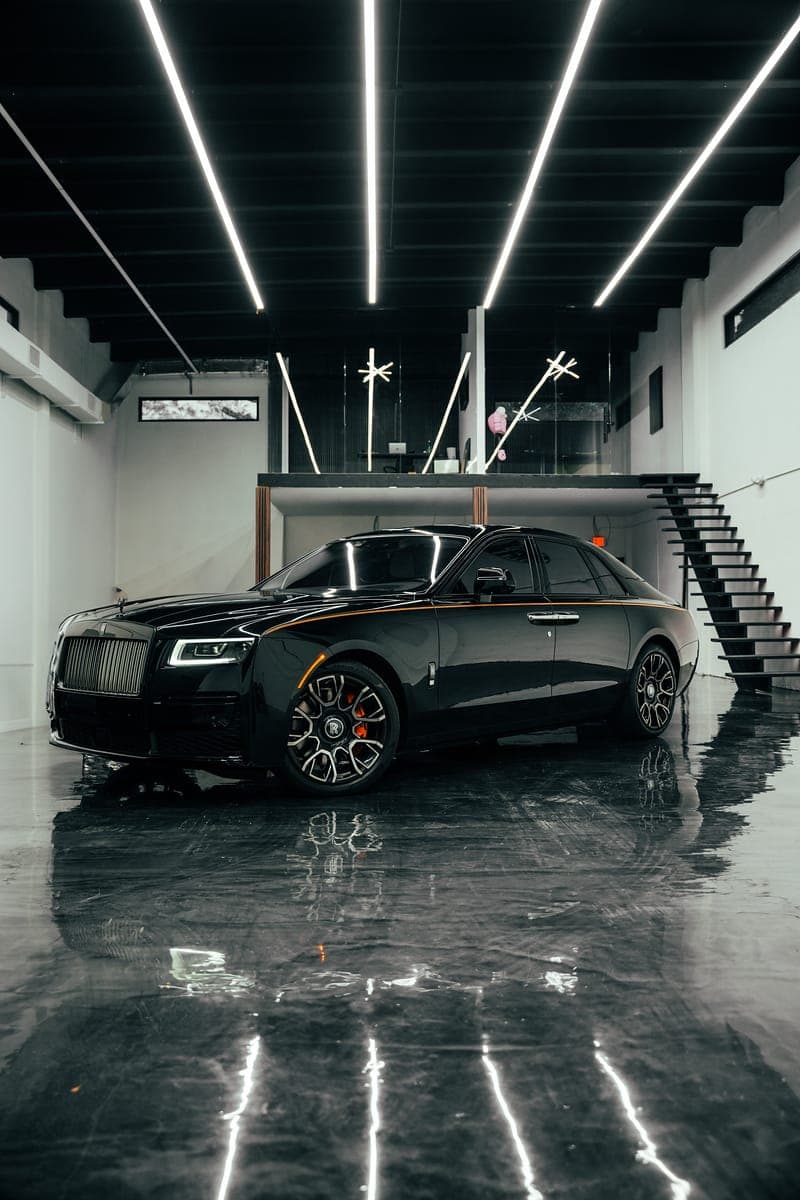 Rolls-Royce Ghost Black Badge in Black Diamond