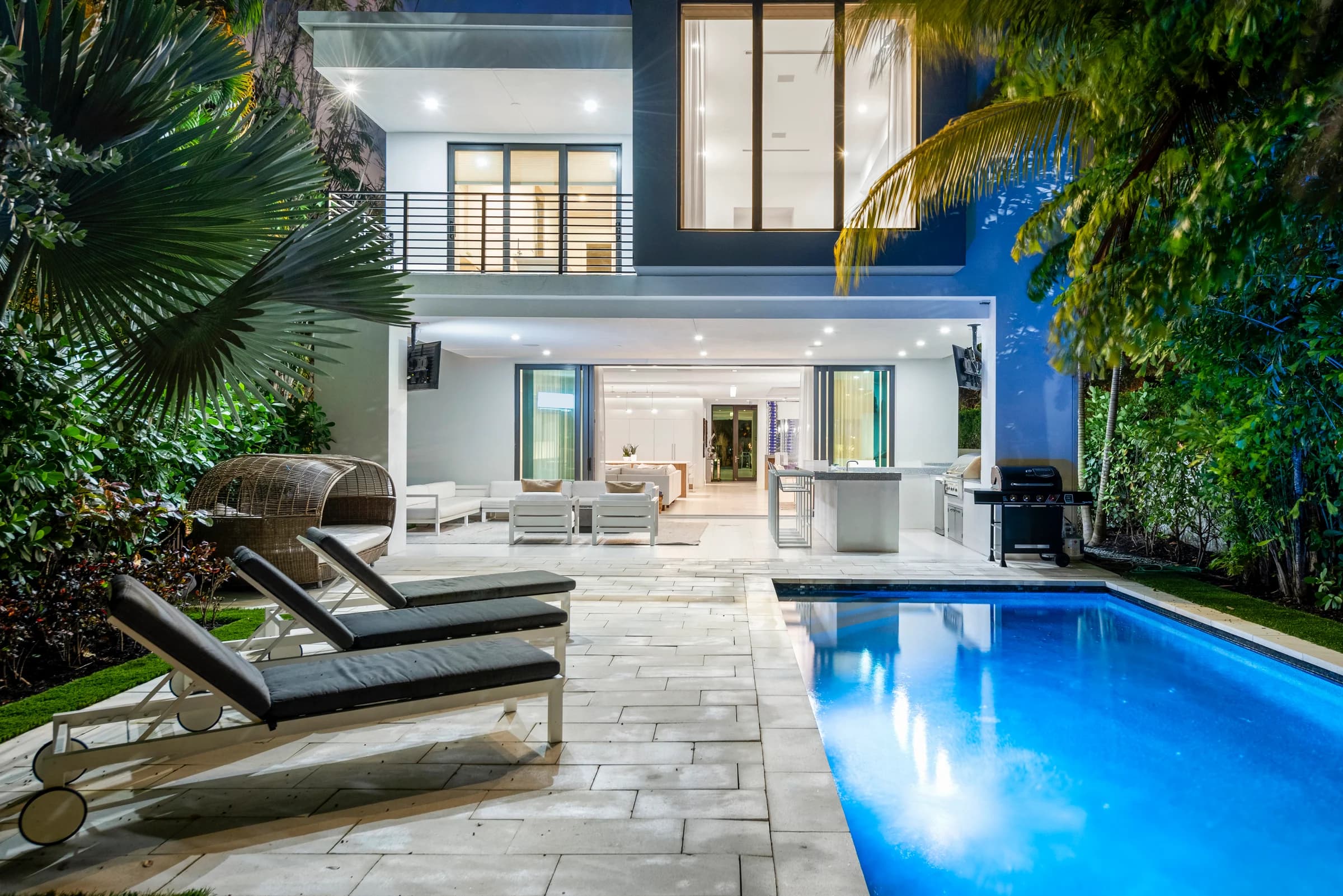 Pool and landscaped garden at Villa Celine