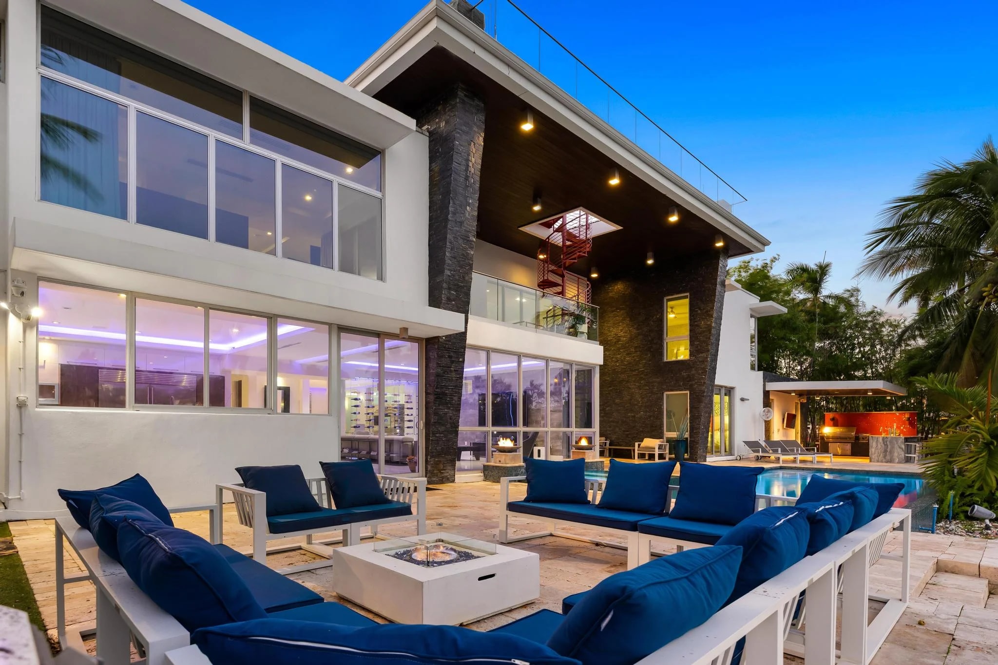 Poolside exterior at Las Palmas Royal Estate