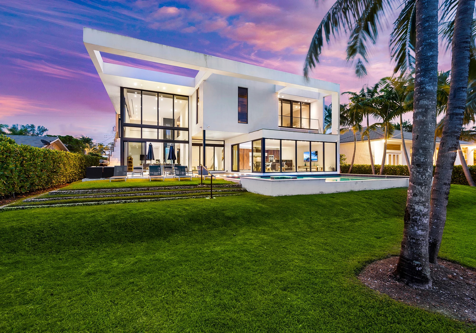Sunset Mansion, photo 3