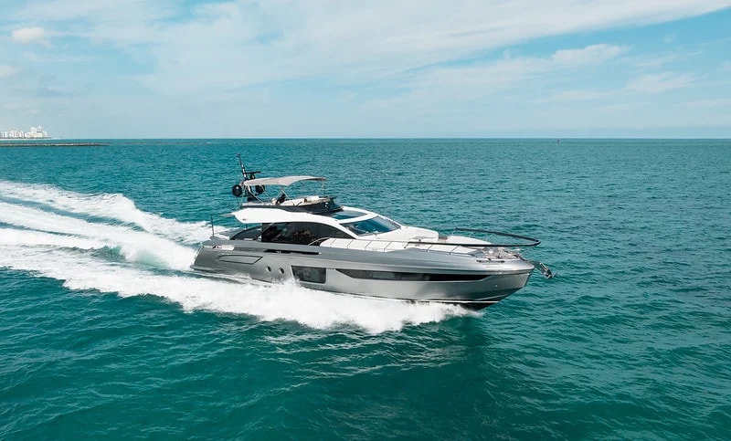 80 Azimut S8, photo 5